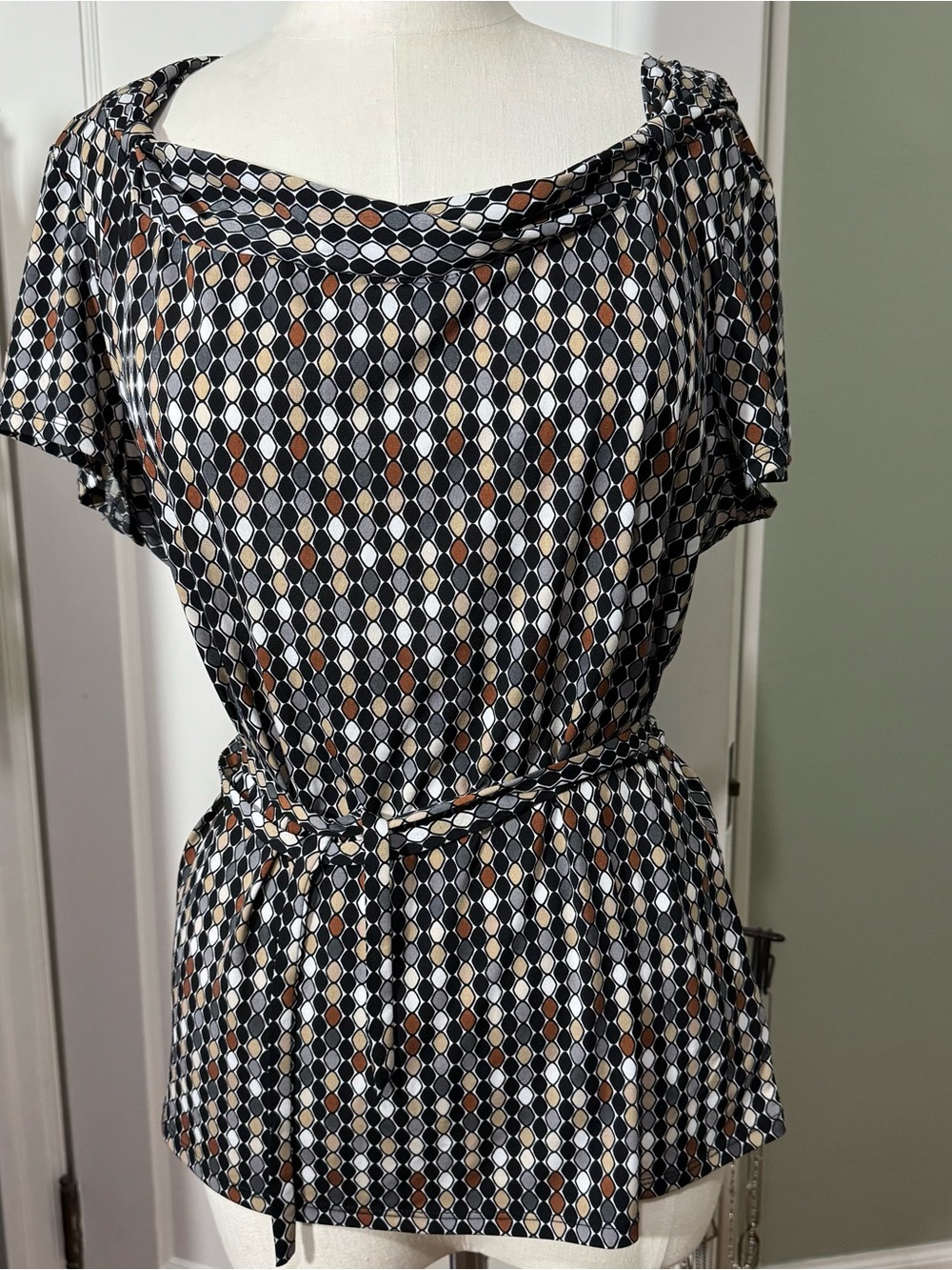 East 5th Black Geometric Midi Dress with Belt